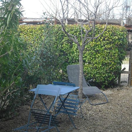 Villa Lou Mas Li Pitchoun "Le Poirier" Gordes Esterno foto